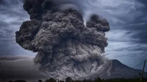 1883 m. Krakatau išsiveržimas: cunamių rizikos pamoka