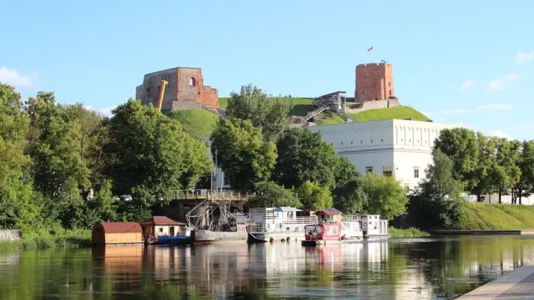 Vilnius rugsėjo 1-ąją: ar termometrai pasieks 25 °C?