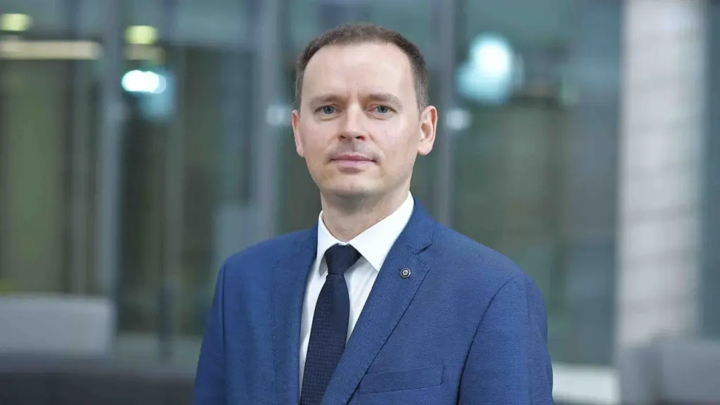 Matematika ir fizika stringa: nuo ko pradėti ruoštis?
