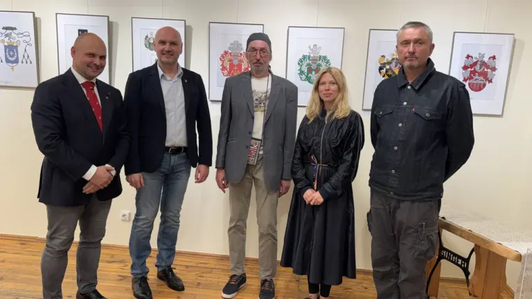 Anykščiuose – heraldikos paroda su atkurtu Baranausko herbu